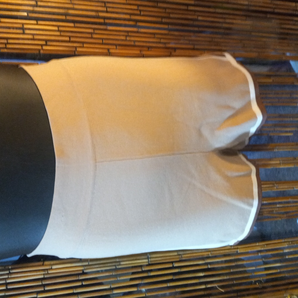 Sesame colored summer knitted bike shorts.